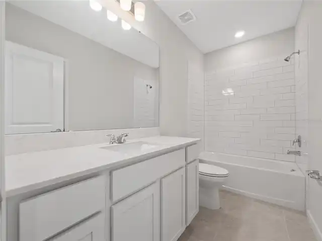Listing Photo 17