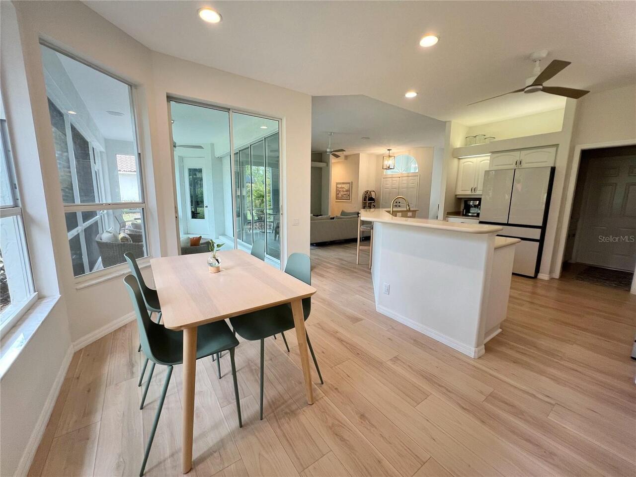 Listing Photo 11