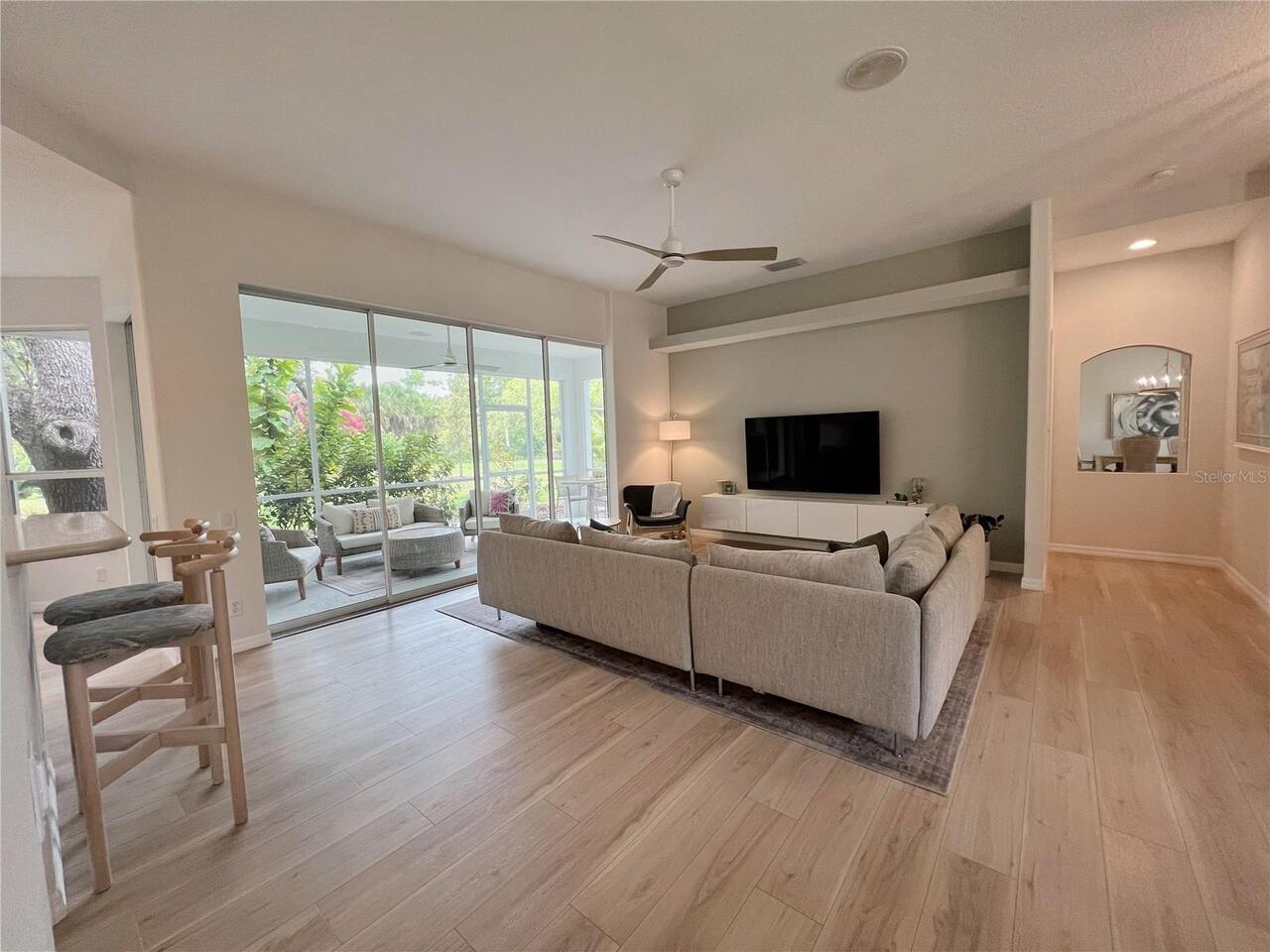 Listing Photo 23
