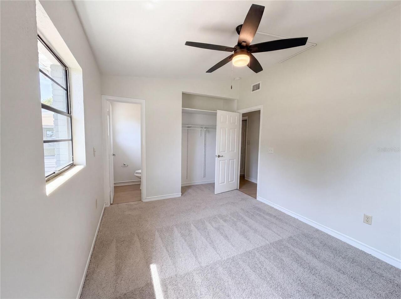 Listing Photo 14