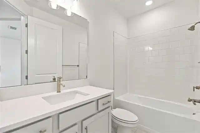 Listing Photo 25