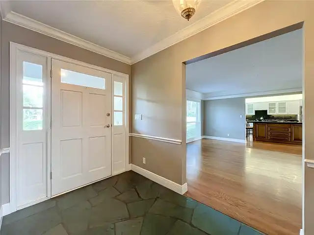 Listing Photo 14