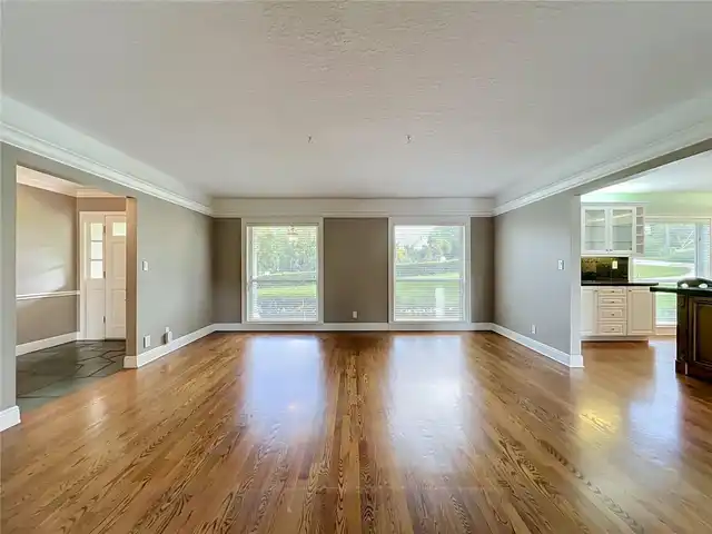 Listing Photo 20