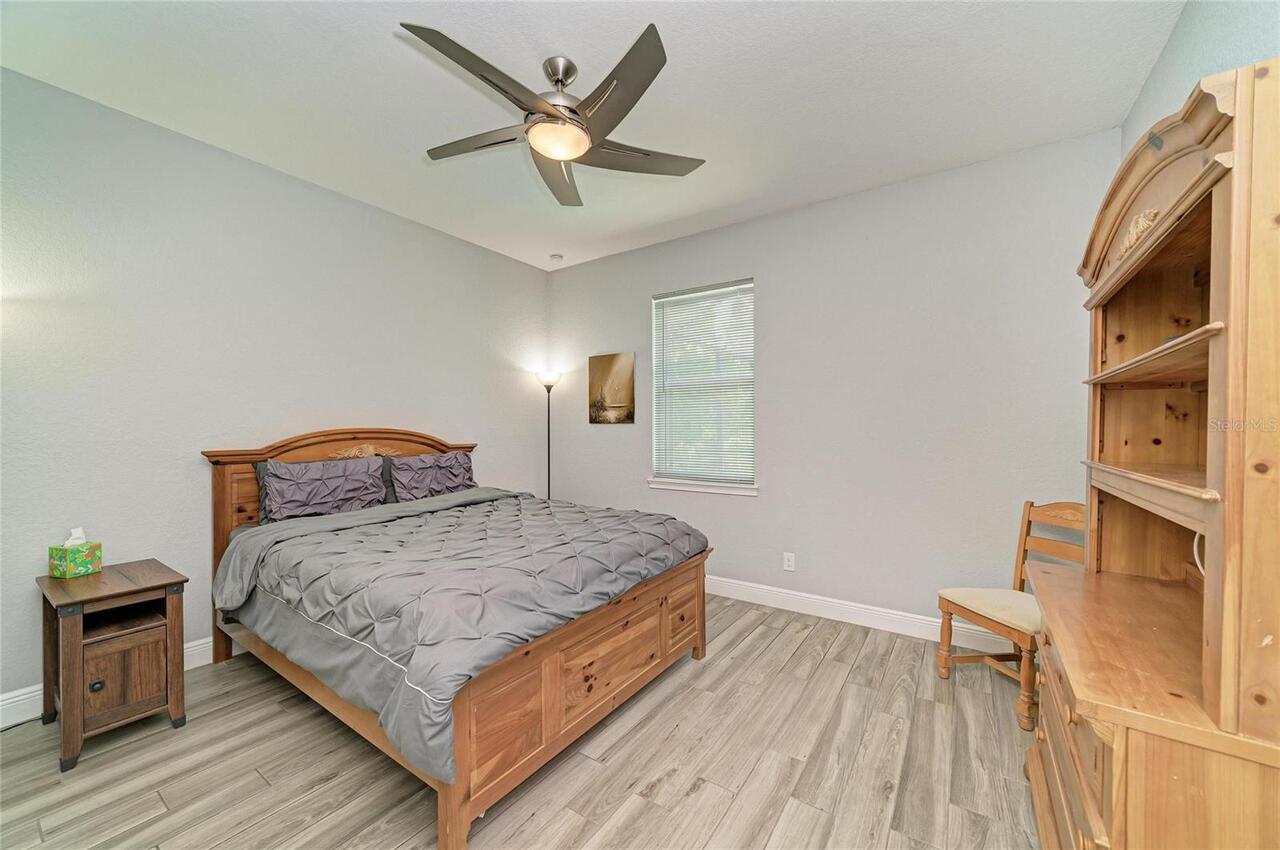 Listing Photo 28