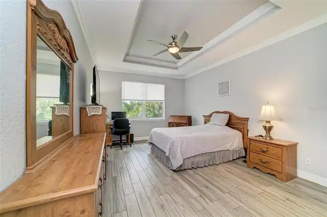 Listing Photo 33