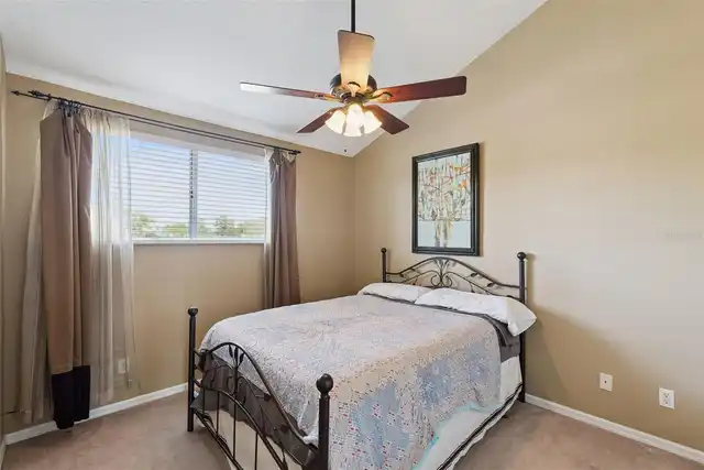 Listing Photo 34