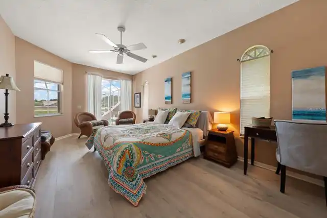 Listing Photo 15