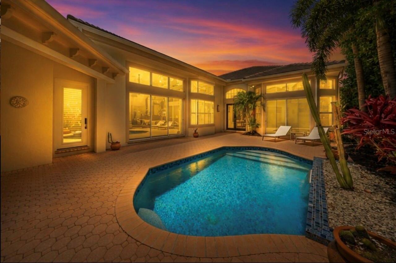 Listing Photo 10