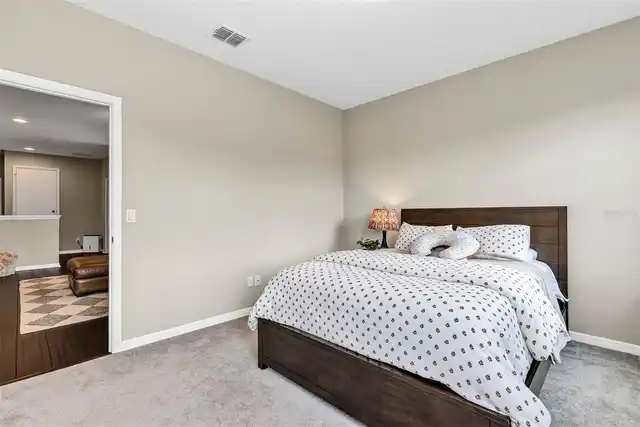 Listing Photo 33