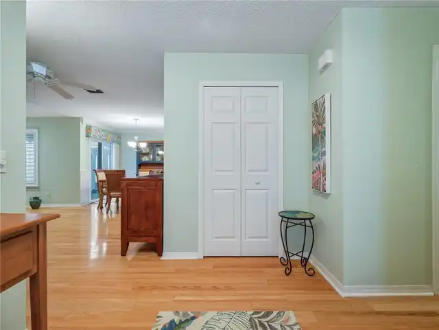 Listing Photo 9