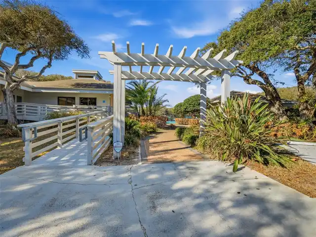 Listing Photo 40