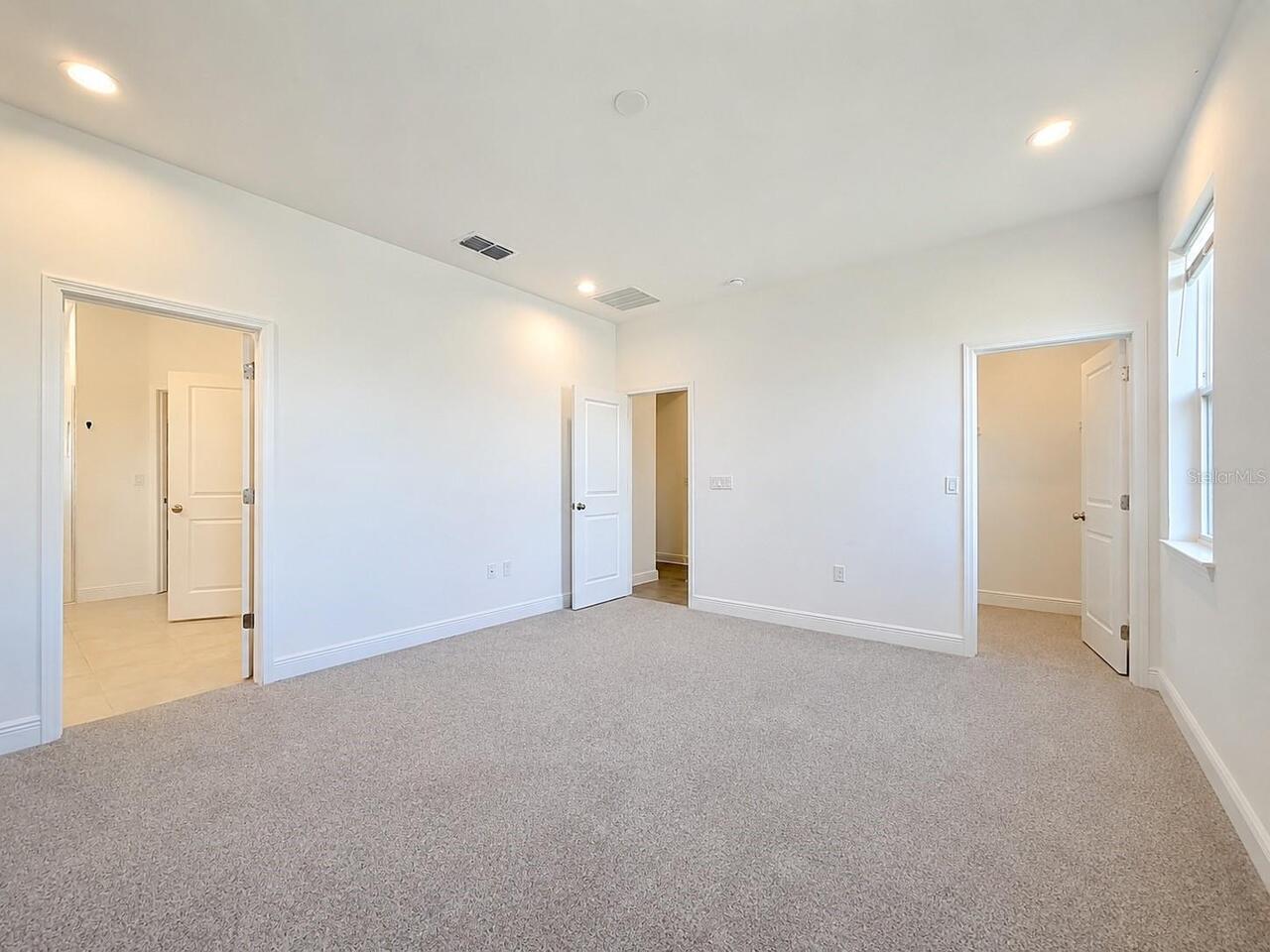 Listing Photo 42