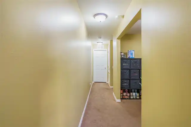 Listing Photo 11