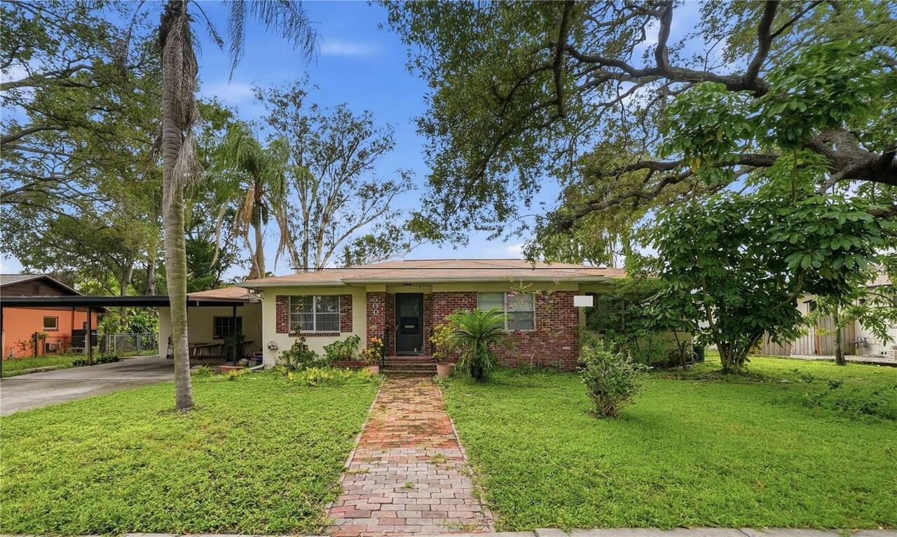 Listing Photo 1