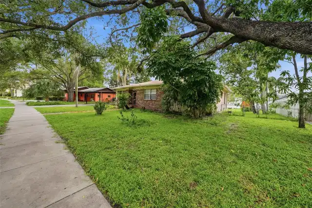 Listing Photo 13