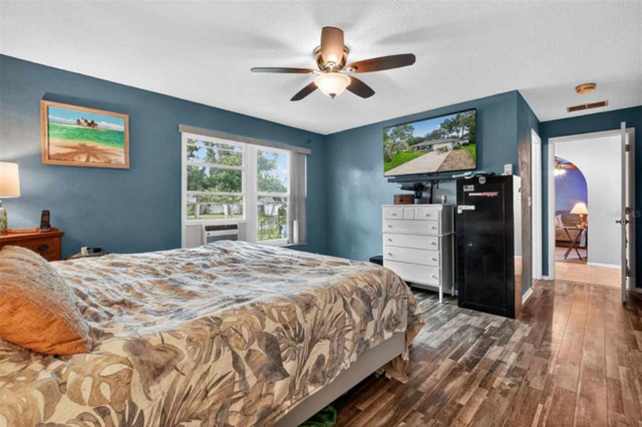 Listing Photo 19