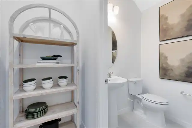Listing Photo 12