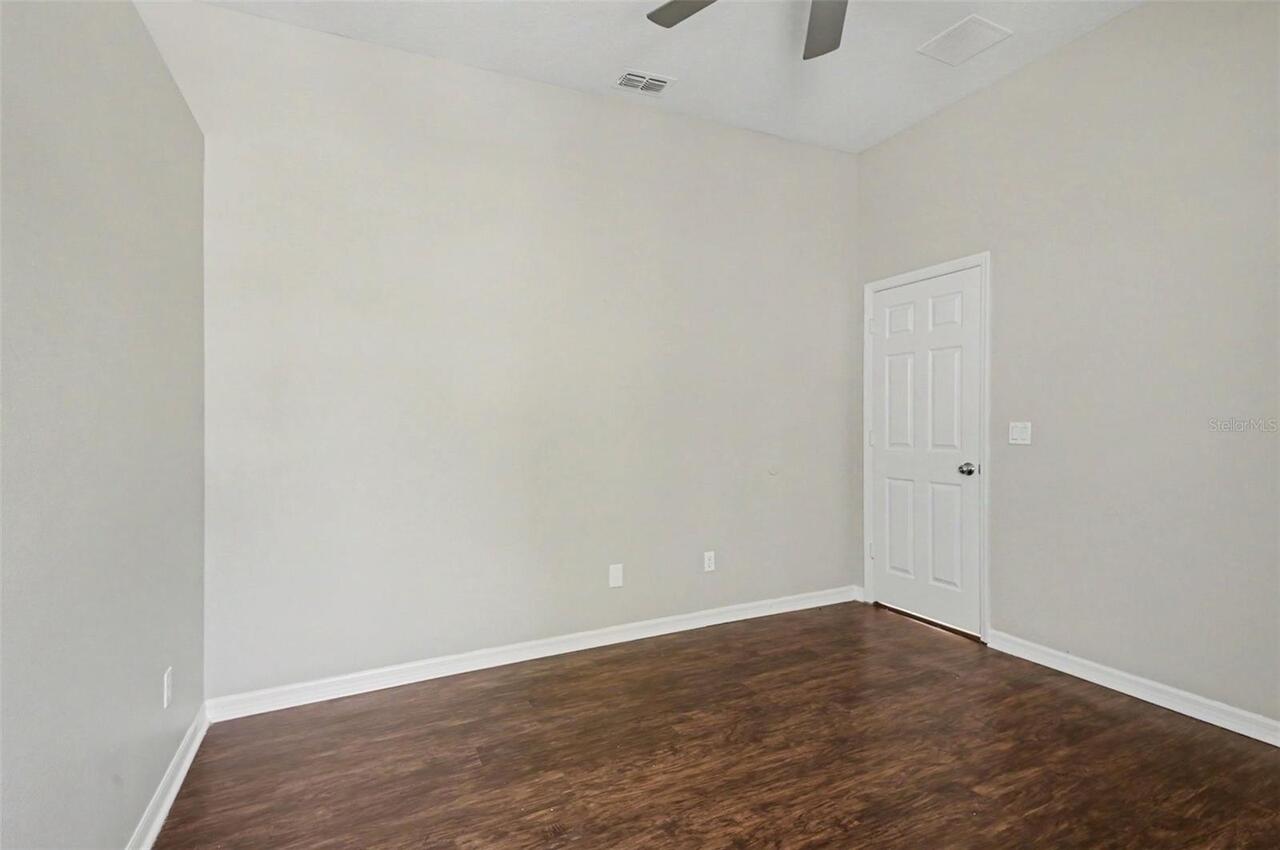 Listing Photo 20