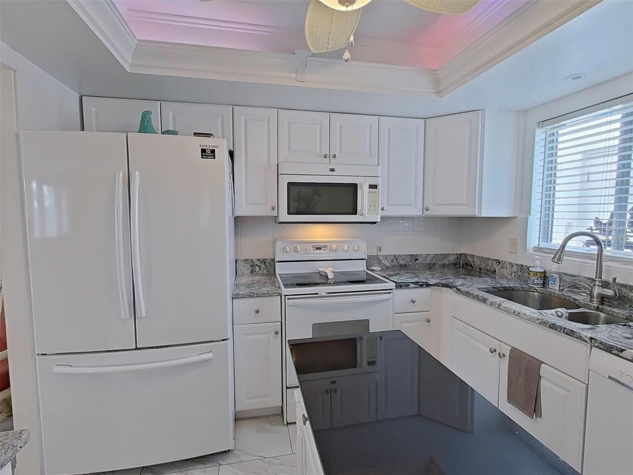 Listing Photo 16