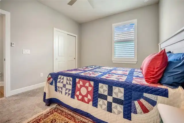Listing Photo 8