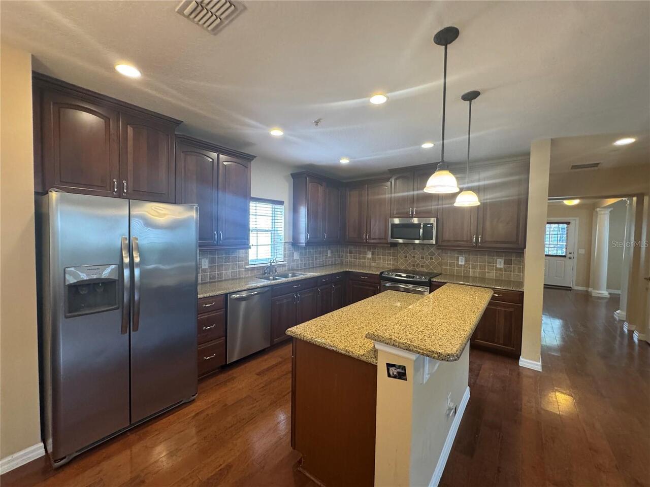 Listing Photo 17