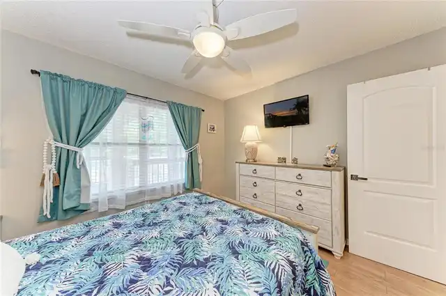 Listing Photo 29