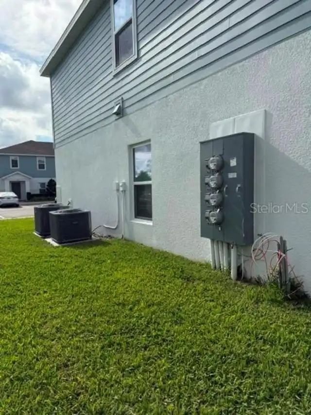 Listing Photo 12