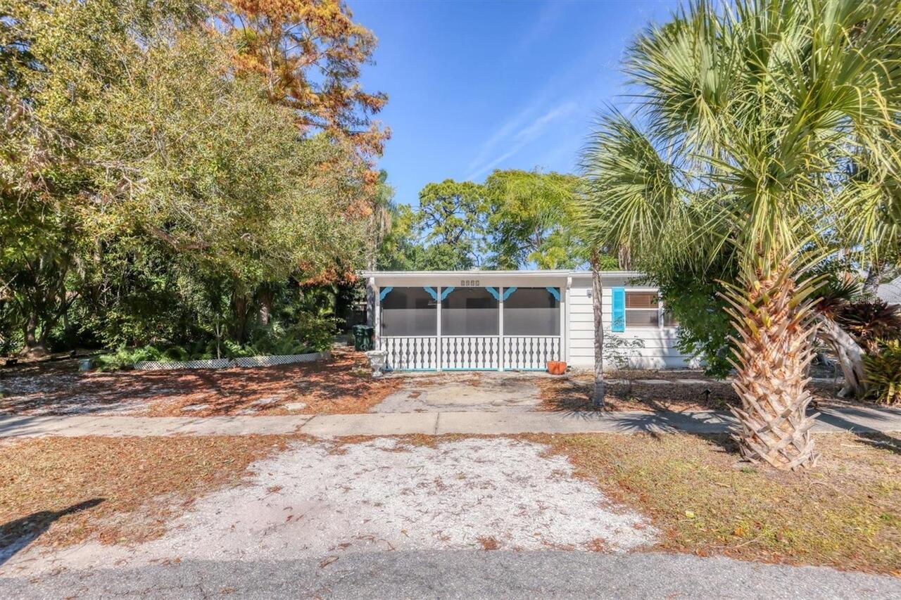 Listing Photo 12