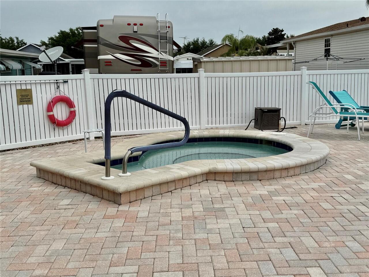 Listing Photo 17