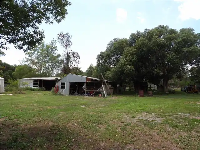 Listing Photo 6
