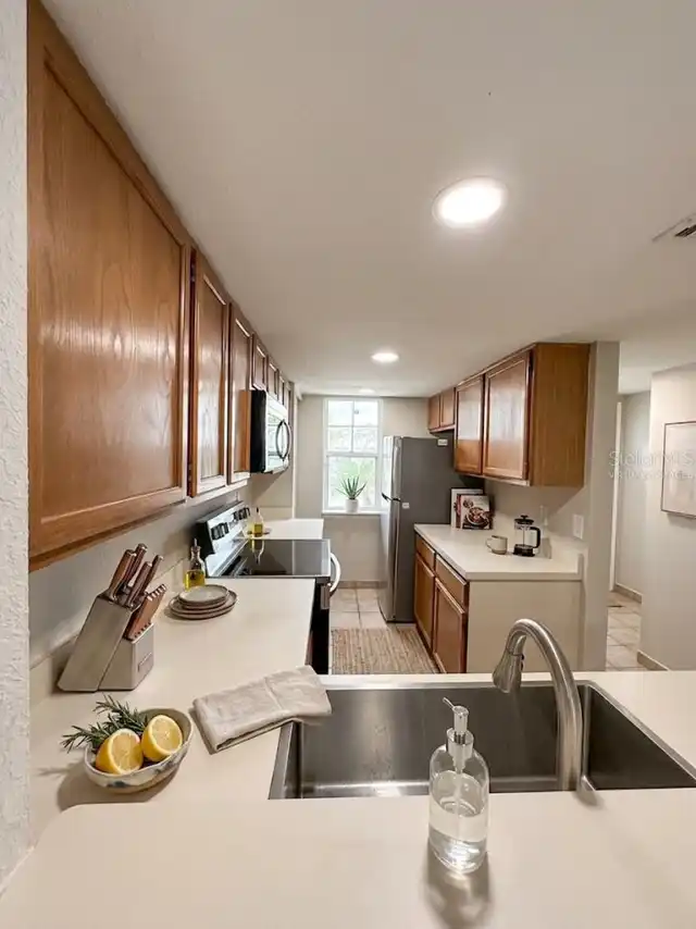 Listing Photo 6