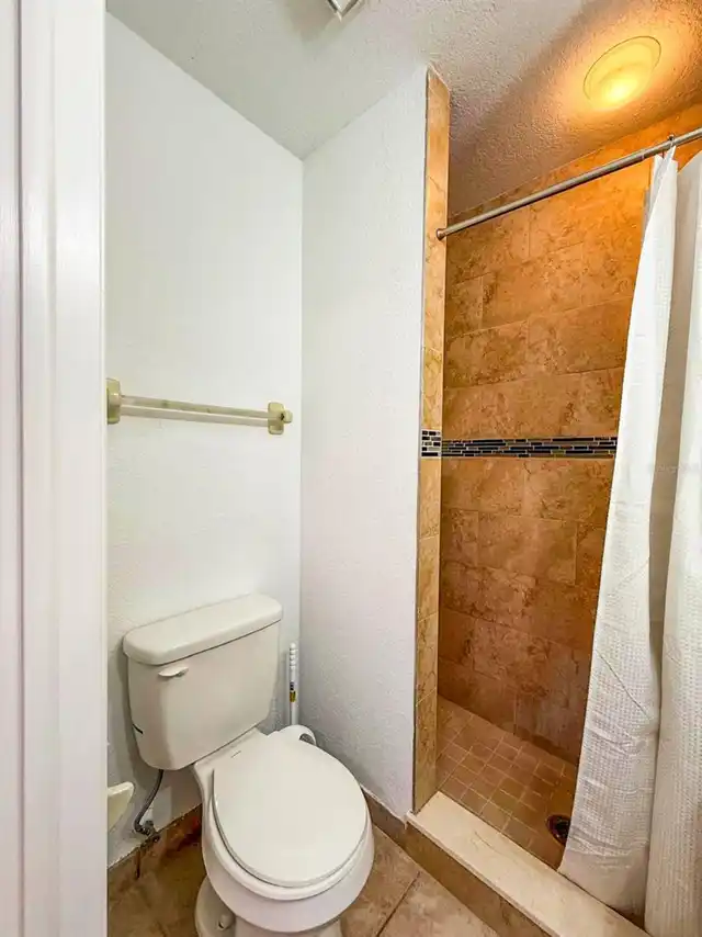 Listing Photo 35