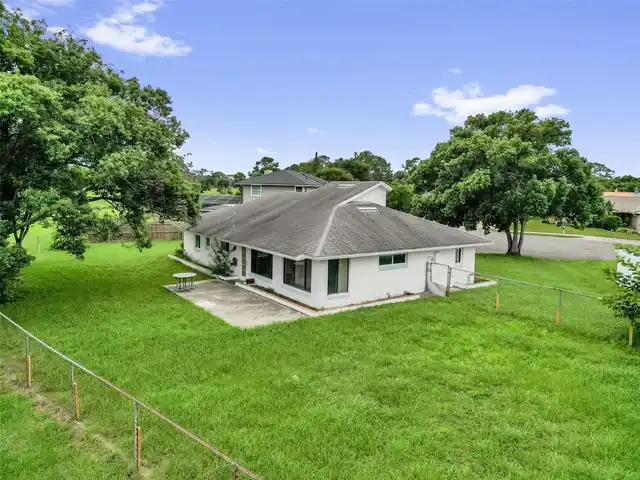 Listing Photo 27