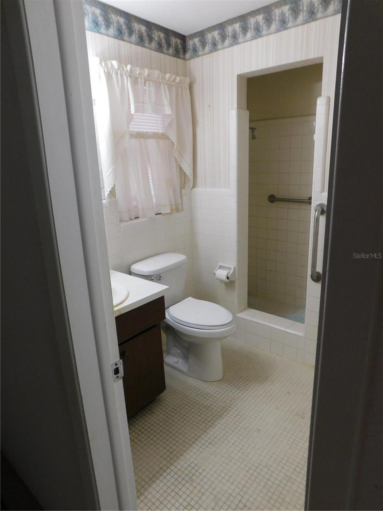 Listing Photo 19
