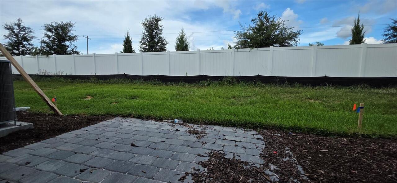Listing Photo 16