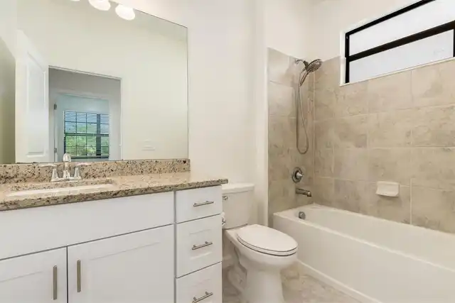 Listing Photo 22