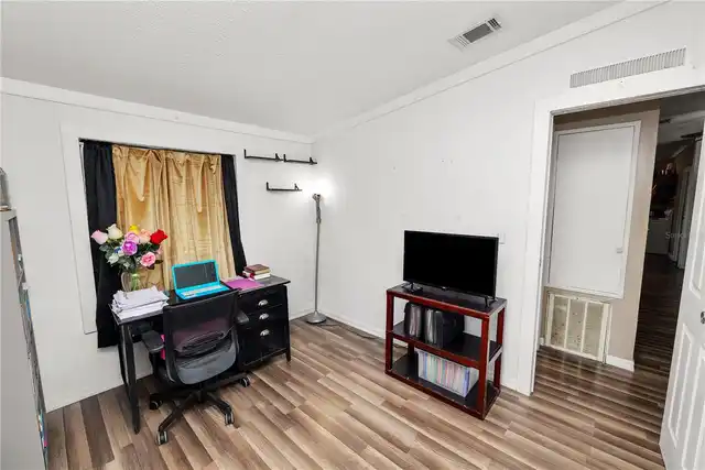 Listing Photo 23