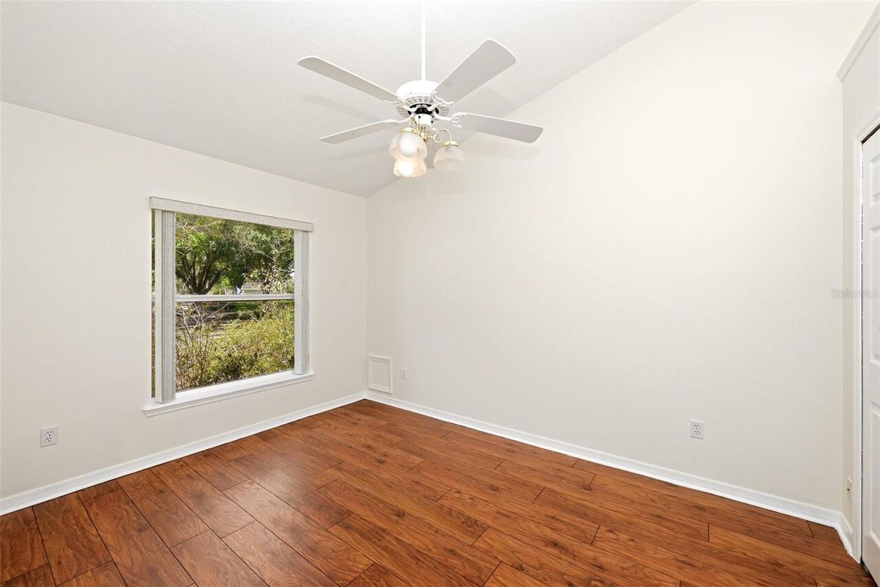Listing Photo 37