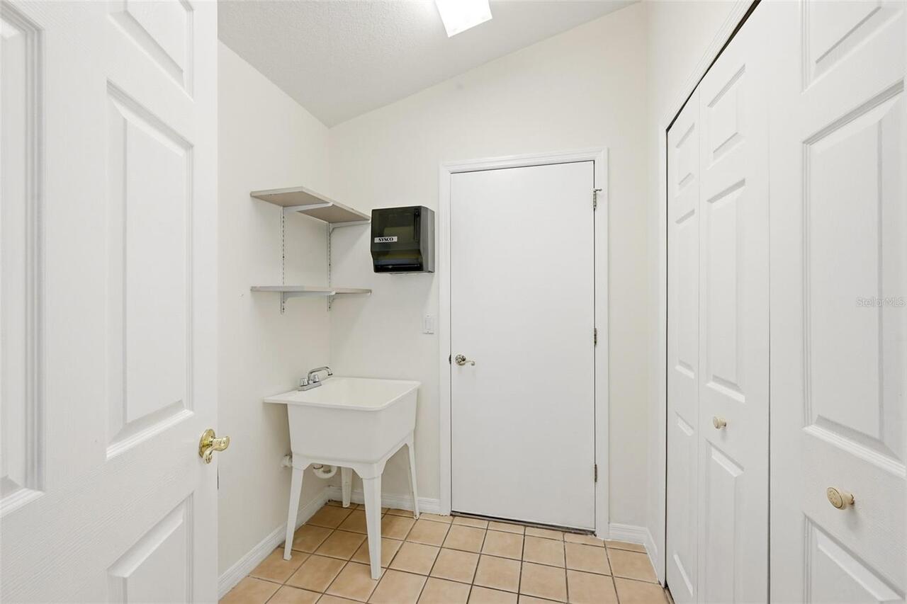 Listing Photo 38