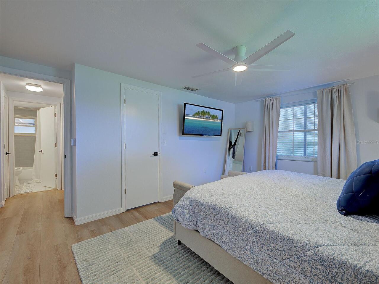 Listing Photo 44