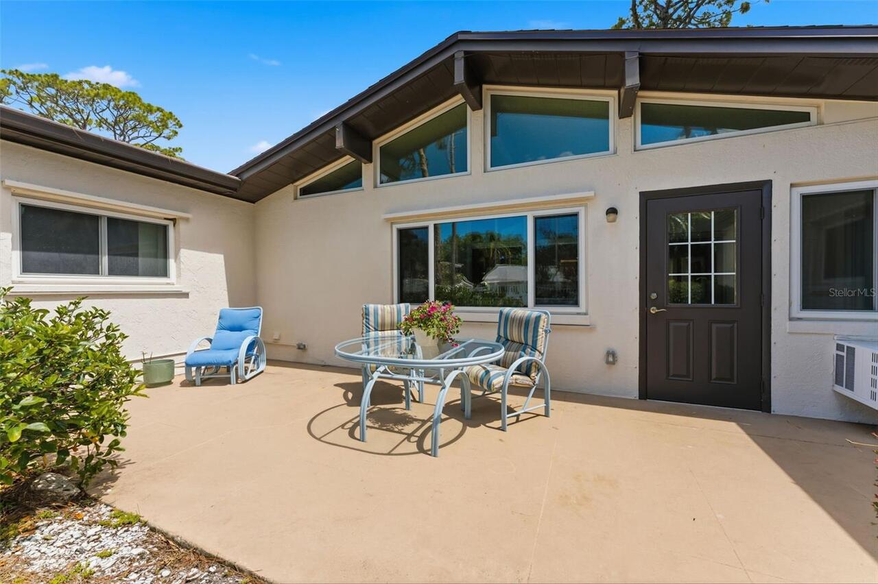 Listing Photo 32