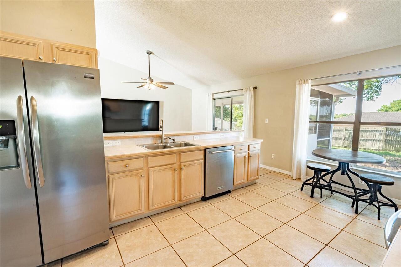 Listing Photo 15