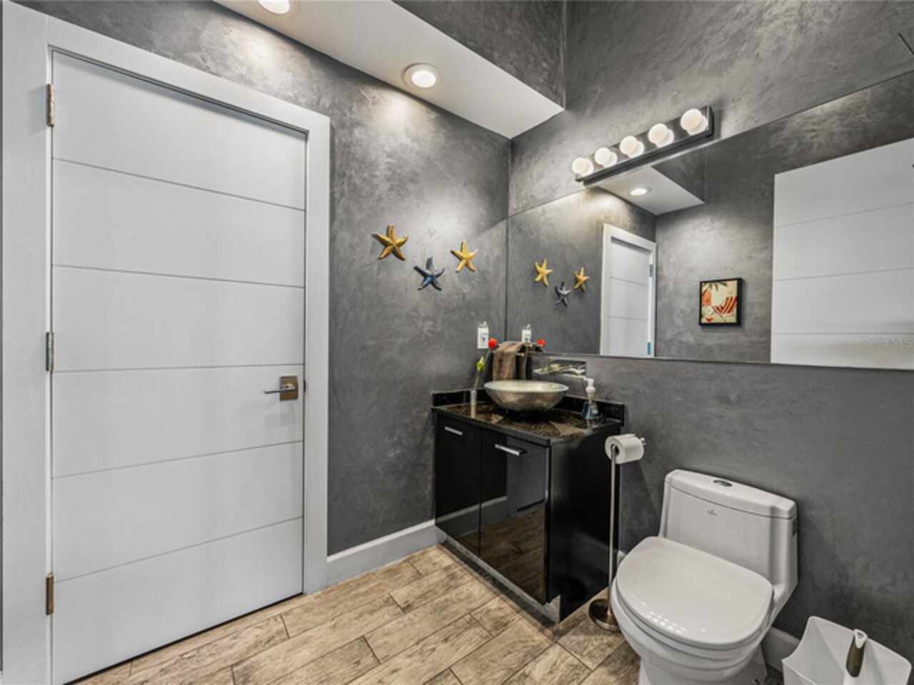 Listing Photo 21