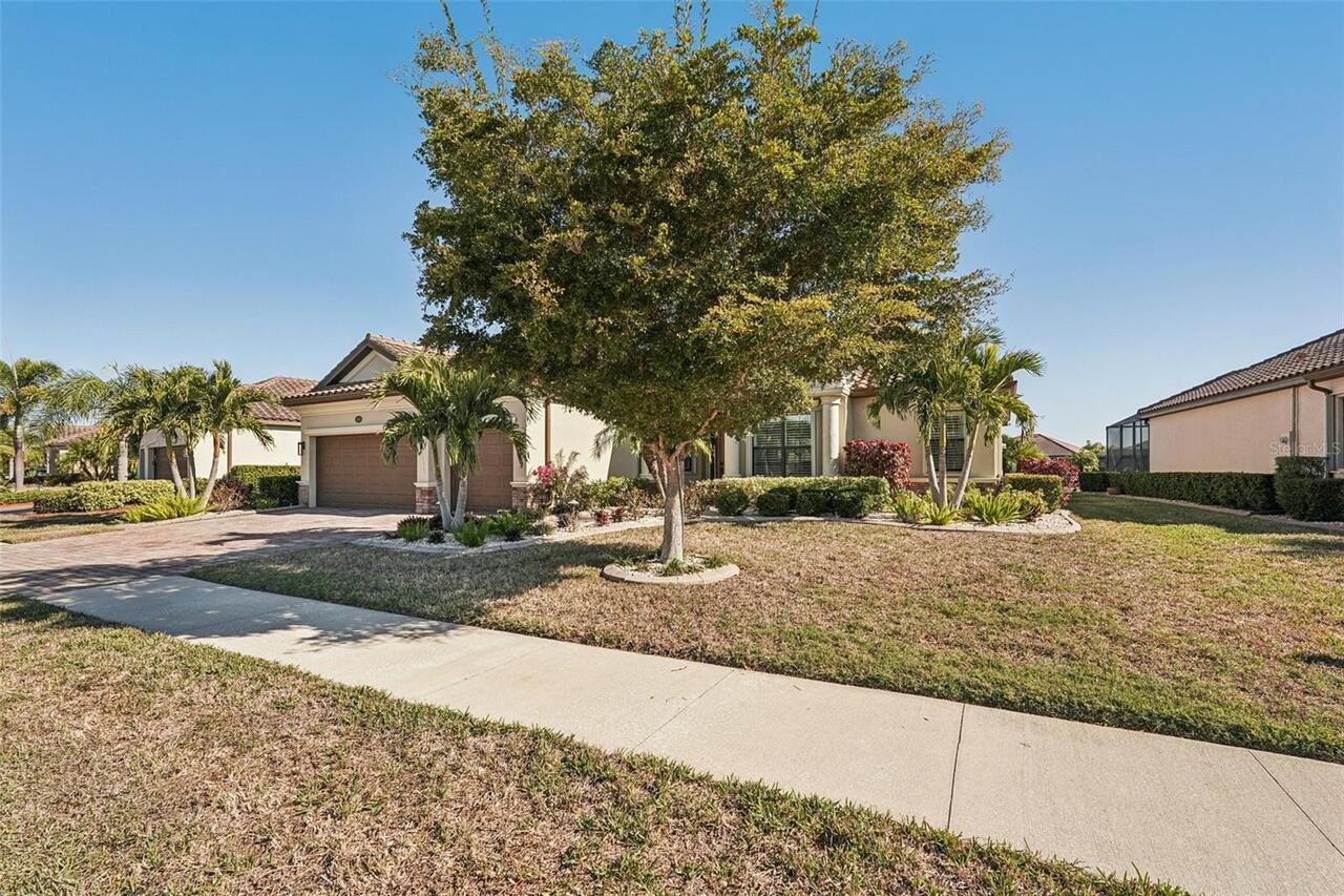 Listing Photo 9
