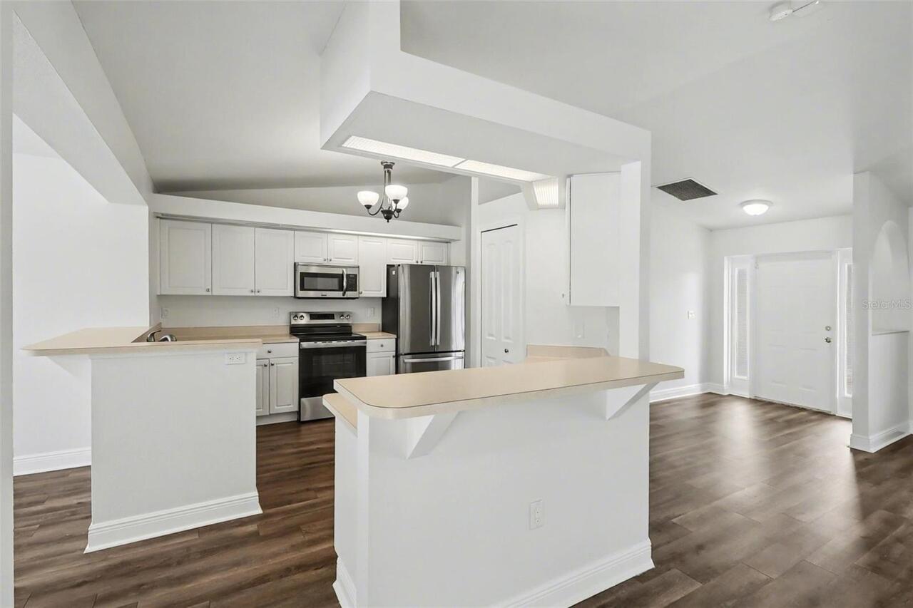 Listing Photo 15