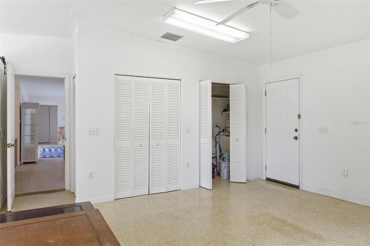Listing Photo 16