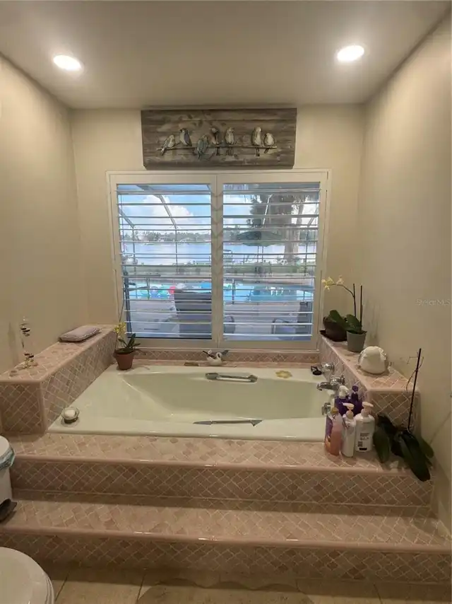 Listing Photo 32