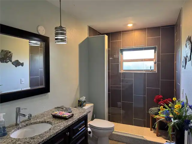 Listing Photo 34
