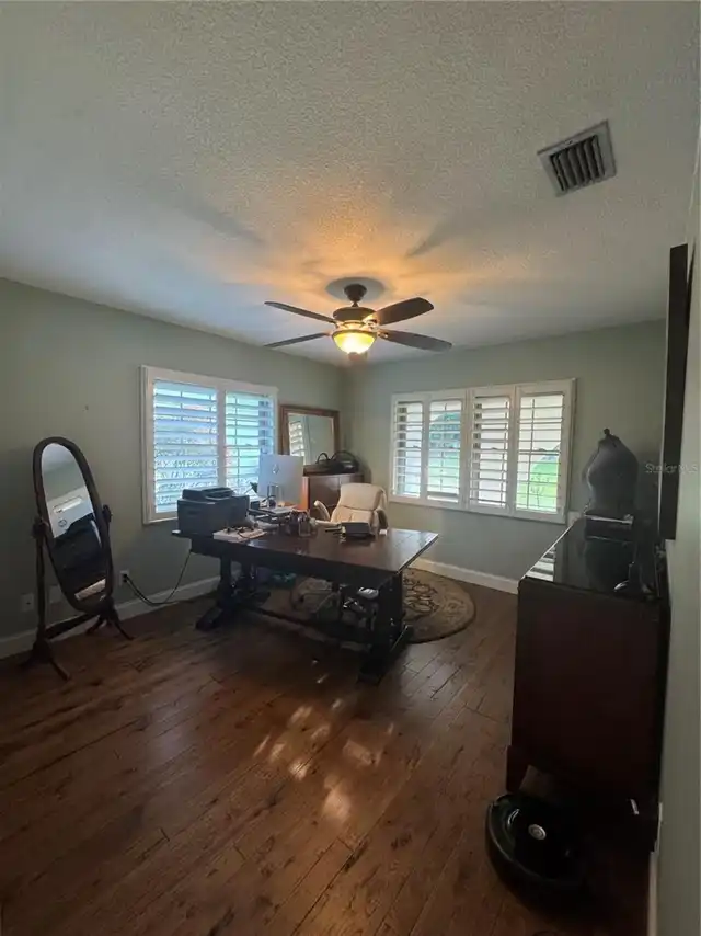 Listing Photo 38