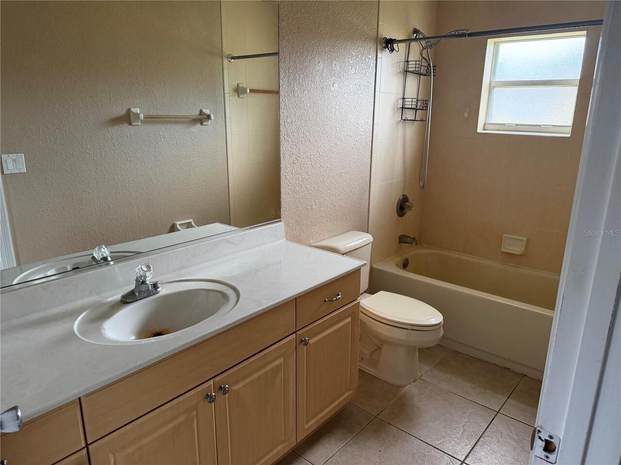 Listing Photo 10